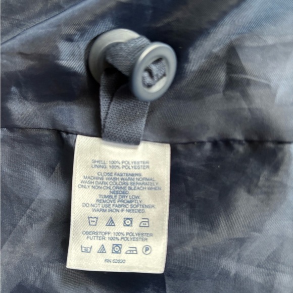 Land’s End Women’s Raincoat - Picture 8 of 8